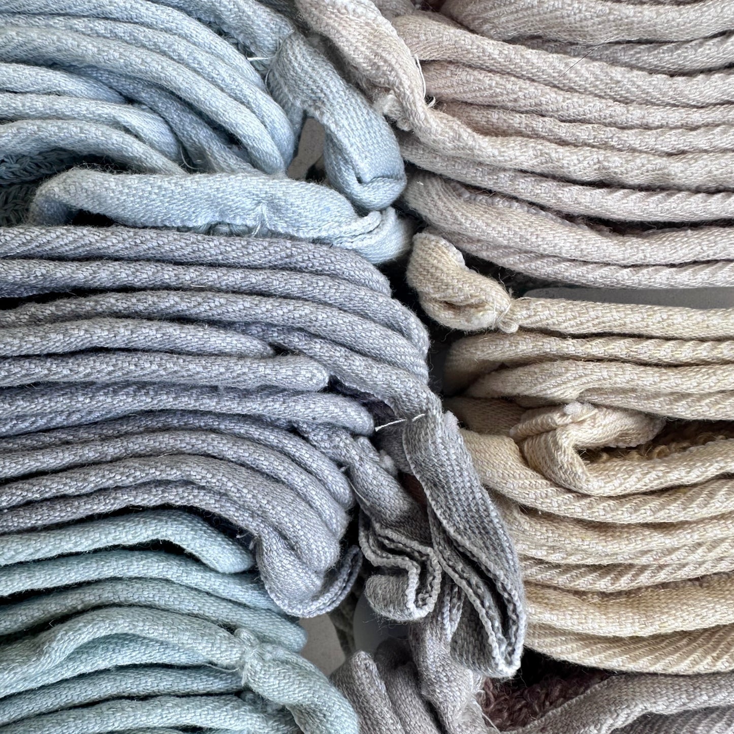 Earthtone Set of 6 Exfoliating Washcloths