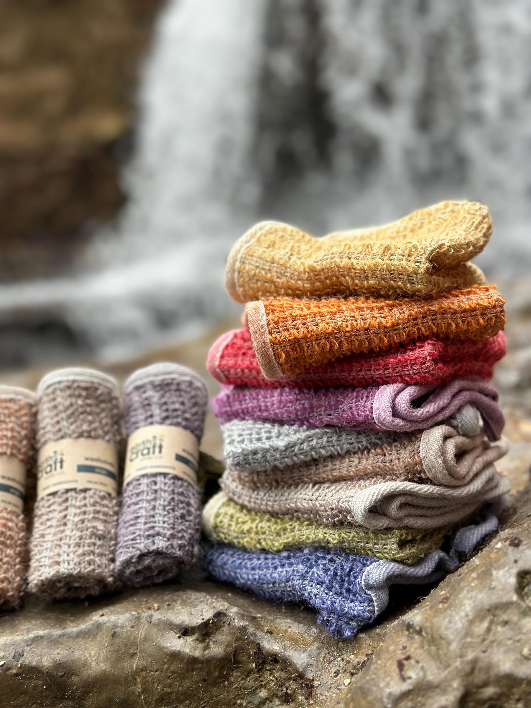 Earthcraft Hand Dyed Exfoliating Washcloths / Dishcloths| Multi Purpose | Naturally Beautiful | Kitchen Dish Cloths